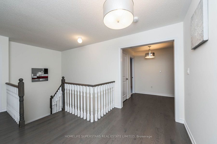 Resale Home, Detached, Innisfil, ON preview 9